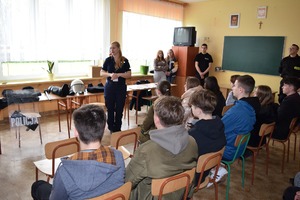 Młodzież podczas dni otwartych
