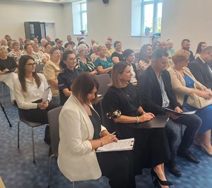 Policjanci na debacie z seniorami
