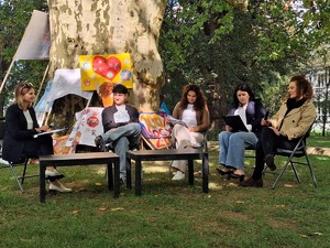 Policjanci uczestniczą w marszu przeciwko krzywdzeniu dzieci