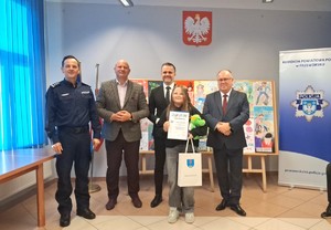 Zdjęcie z rozdania nagród dla dzieci