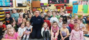 Dzielnicowi podczas spotkań z dziećmi i młodzieżą