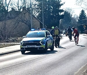 Uczestnicy podczas biegu