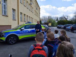 Przedszkolaki odwiedzają przeworską jednostkę