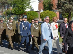 Uroczyste obchody uchwalenia Konstytucji 3 Maja w Przeworsku z udziałem przeworskich funkcjonariuszy